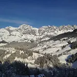 Alpendomizil Pia *