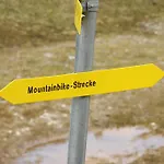 Alpendomizil Pia Apartman *